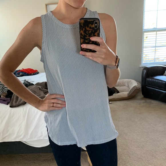 LOFT Tops - LOFT blouse